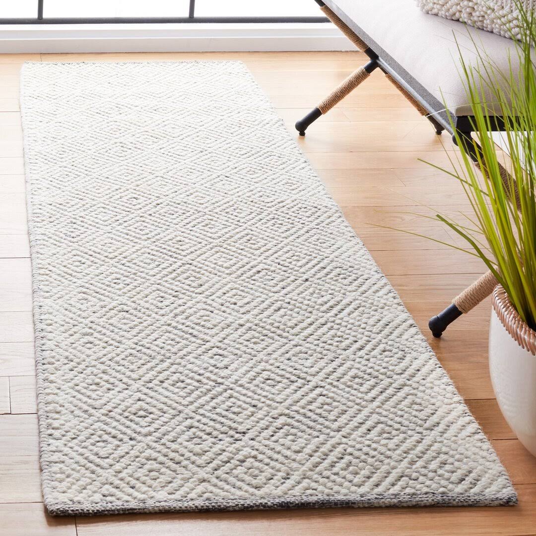 Zahid Geometric Handmade Tufted Ivory/Light Gray Area Rug George Oliver Rug Size: Runner 2'3" x 8'